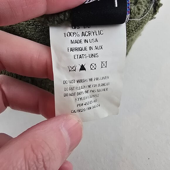 Stussy Olive Green Knit Beanie Made in USA 100% Acrylic Cuffed Winter Hat Street - Picture 7 of 7